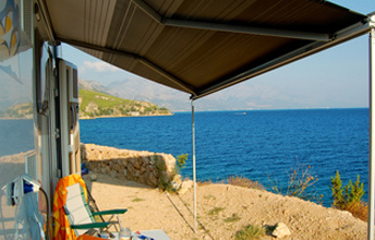 Motorhome awning Care